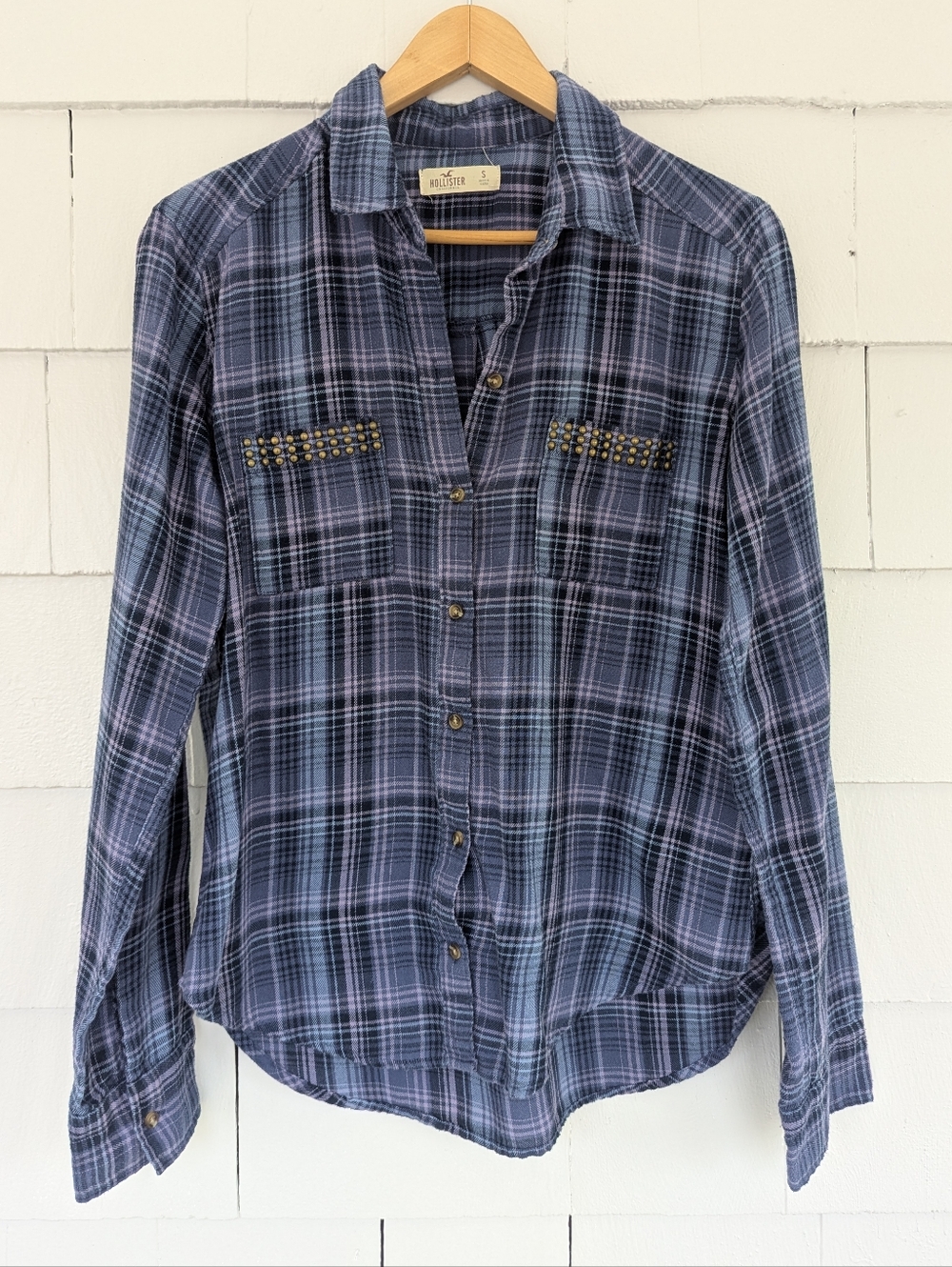 Hollister Purple Flannel With Gold Pocket Studs Size Small